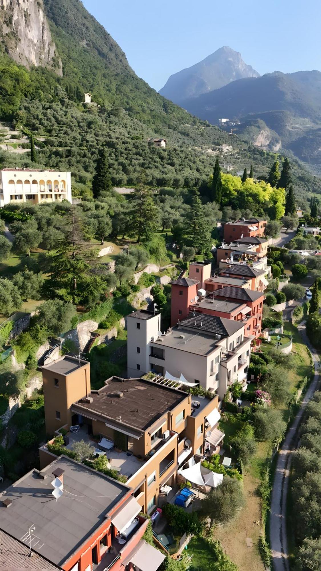 Casa Sara With Swimming Pool Apartman Riva del Garda Kültér fotó
