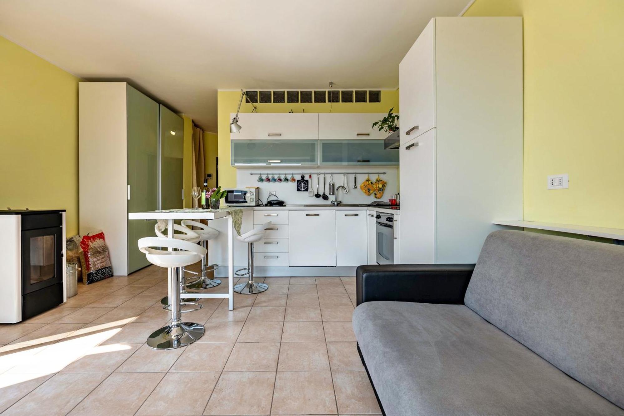 Casa Sara With Swimming Pool Apartman Riva del Garda Kültér fotó