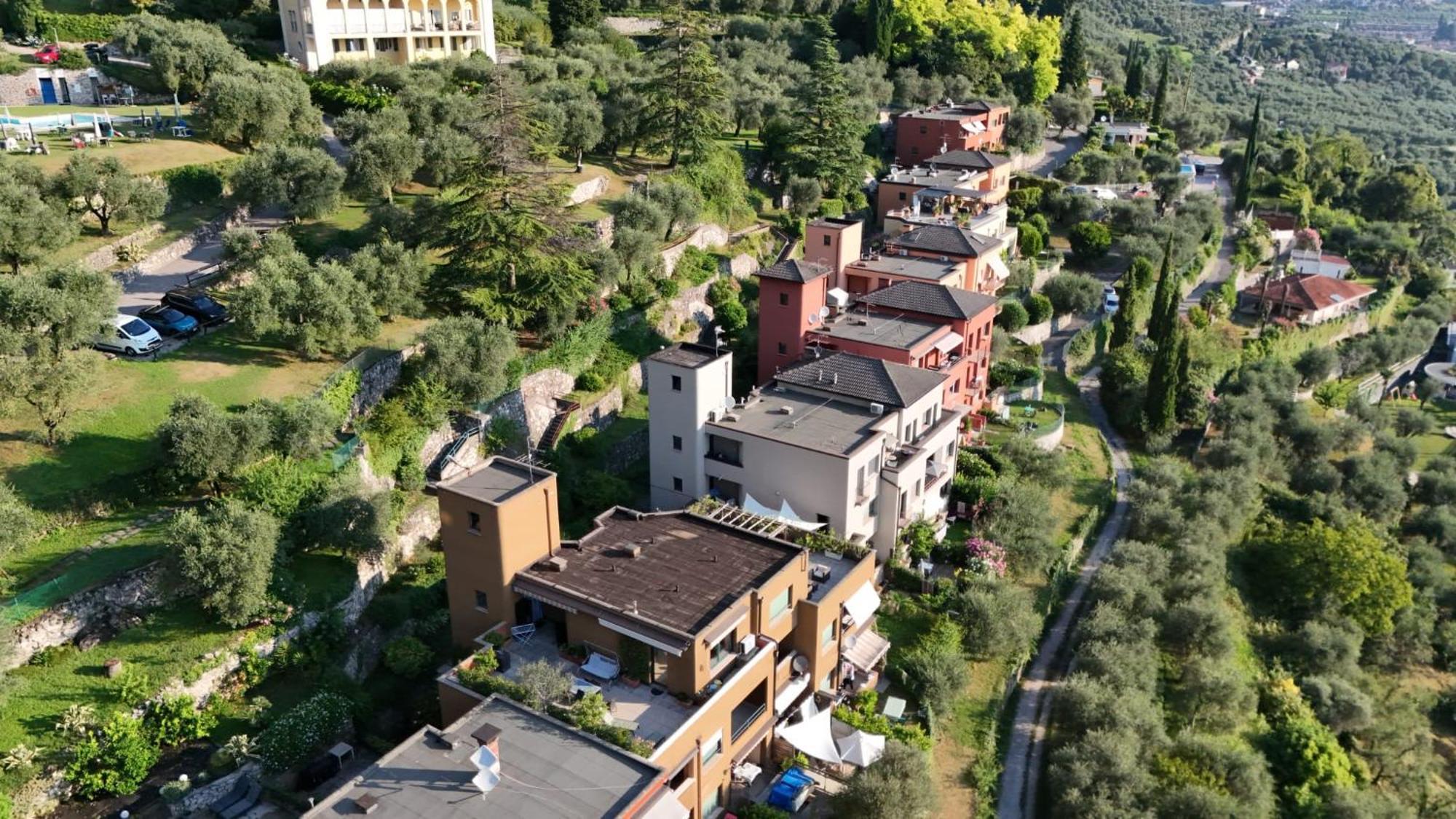 Casa Sara With Swimming Pool Apartman Riva del Garda Kültér fotó