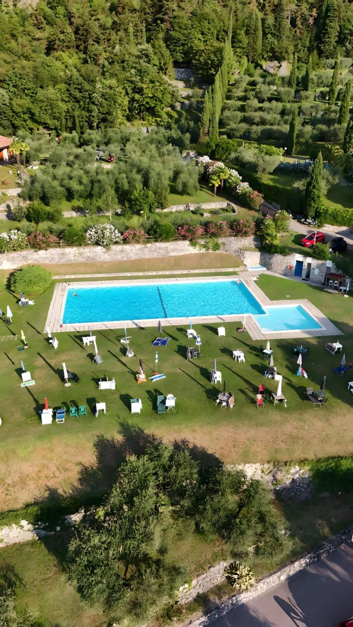 Casa Sara With Swimming Pool Apartman Riva del Garda Kültér fotó